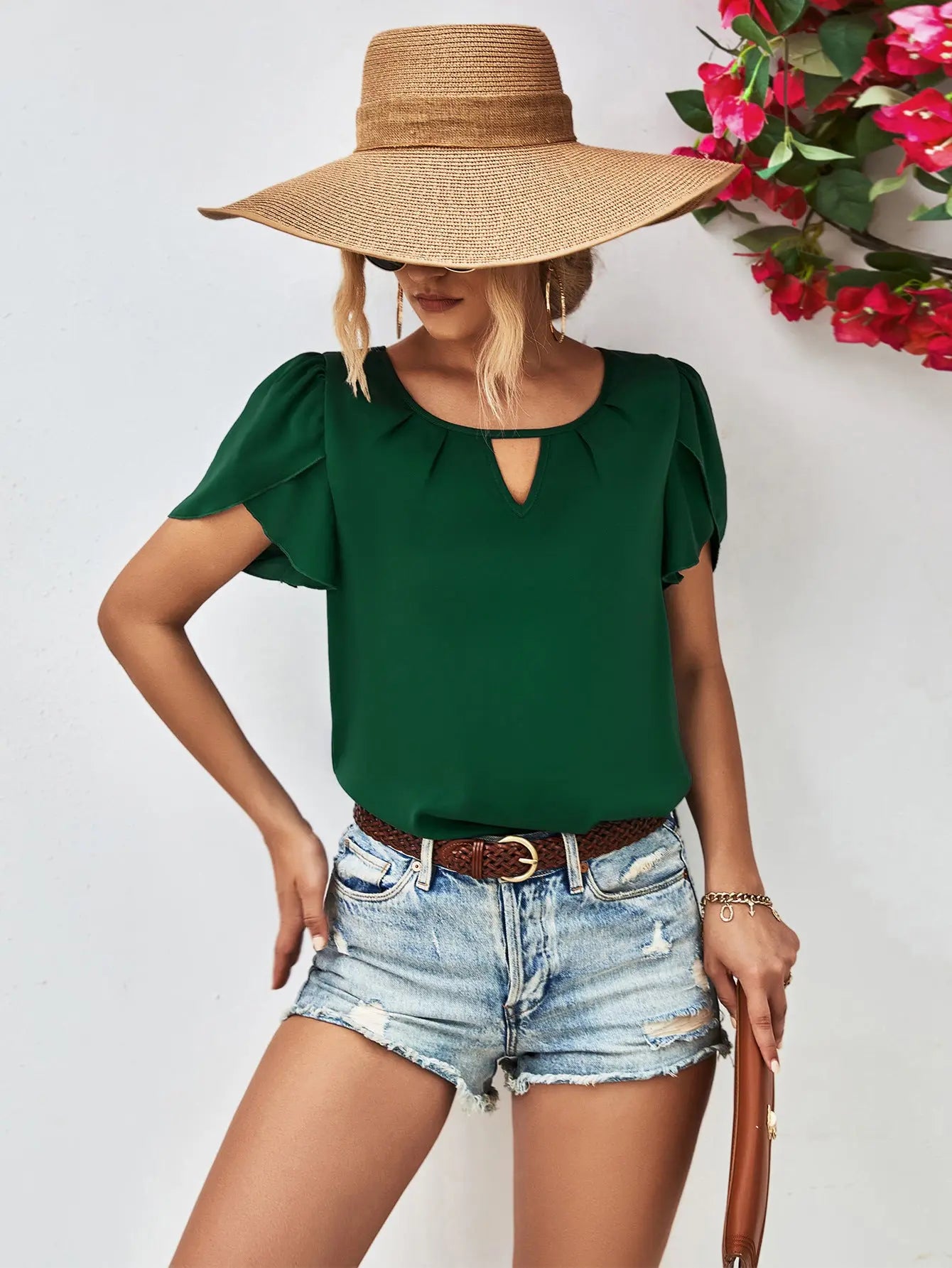 U-shaped Collar Hot Sale Ruffle Sleeve Women's Pleated ShirtÂ