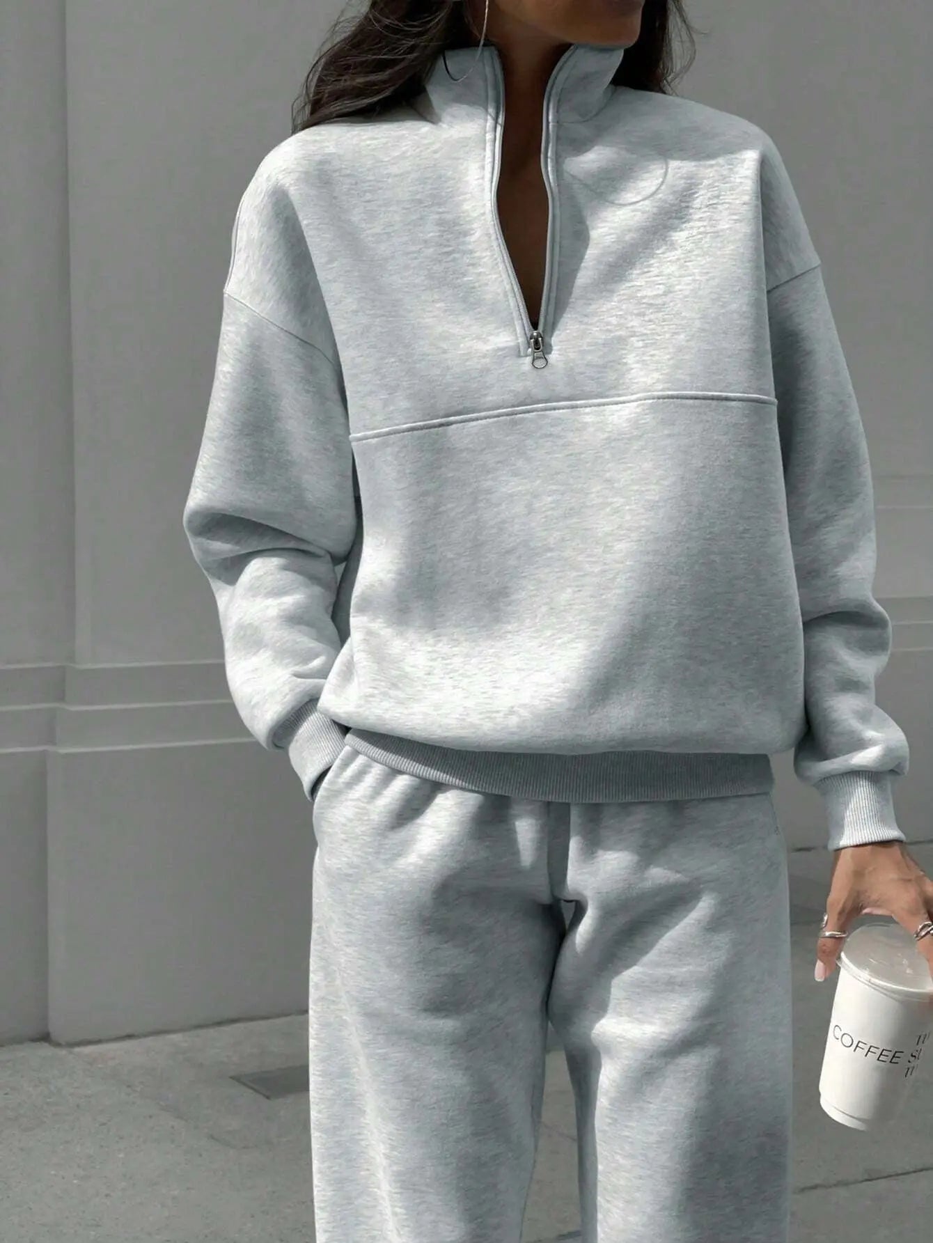 Long-sleeved Sports Sweatshirt Suit Fashion Stand-up Collar Zip-up Top And Elastic Band Trousers With Pocket Srping Fall Clothing For Women 