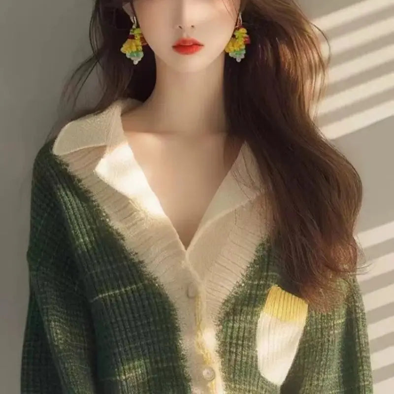 V-neck Knitted Long Sleeves Cardigan Green Sweater 