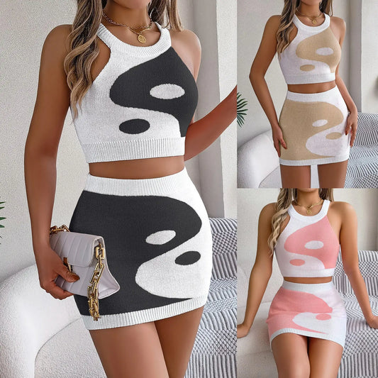 Contrast Color Midriff-baring Top Hip Skirt Suit Women's Clothing 