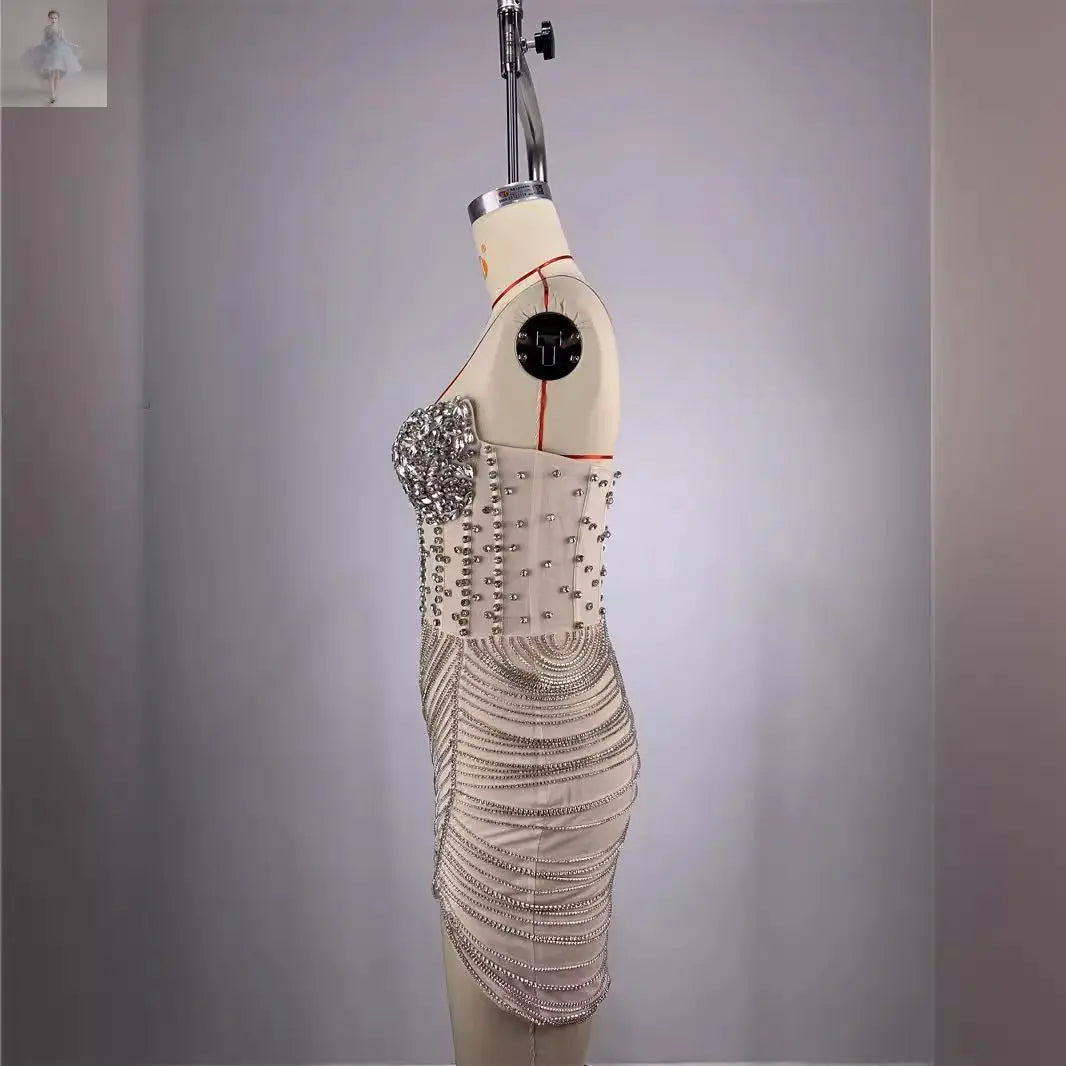 High Quality Fashion Off-the-shoulder Diamond Trim Slim Chain Tight Mini Dress Women  High Quality Fashion Off-the-shoulder Diamond Trim Slim Chain Tight Mini Dress Women High Quality Fashion Off-the-shoulder Diamond Trim Slim Chain Tight Mini Dress Women High Quality Fashion Off-the-shoulder Diamond Trim Slim Chain Tight Mini Dress Women