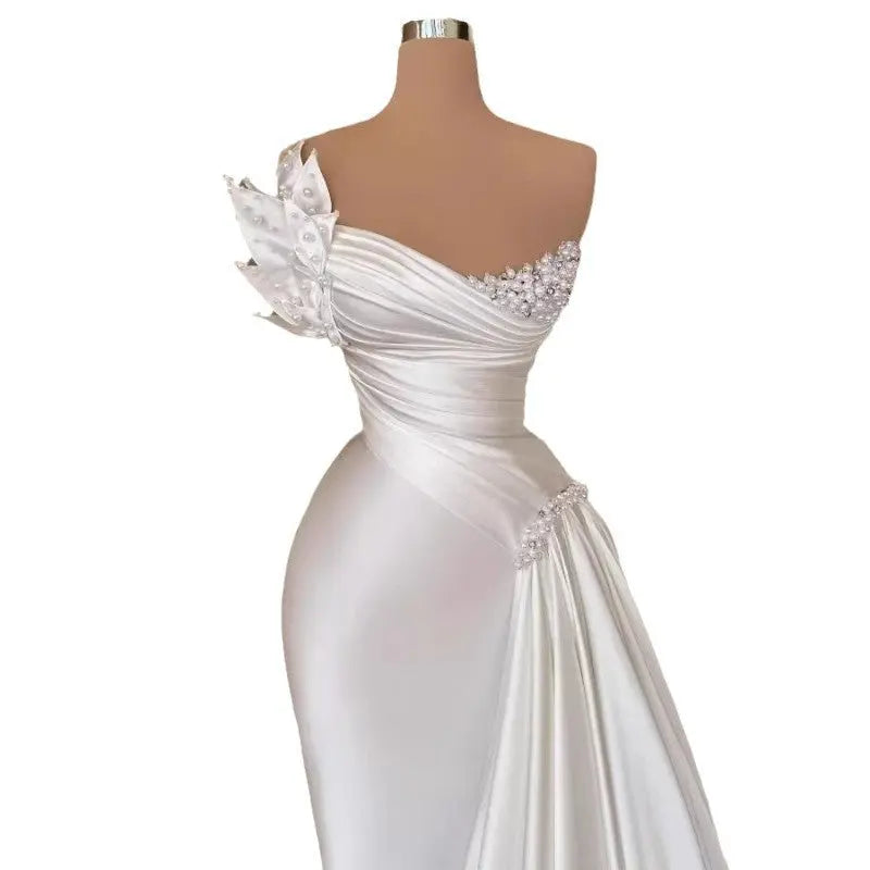 White Graceful Satin Simple Lightweight Wedding Dress Long Dress 