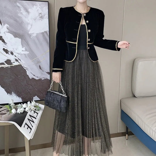 Retro Small Short Coat Two-piece Suit 