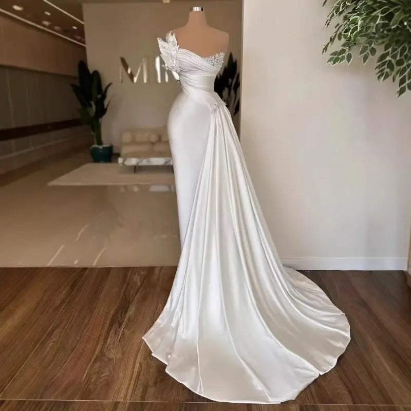White Graceful Satin Simple Lightweight Wedding Dress Long Dress 