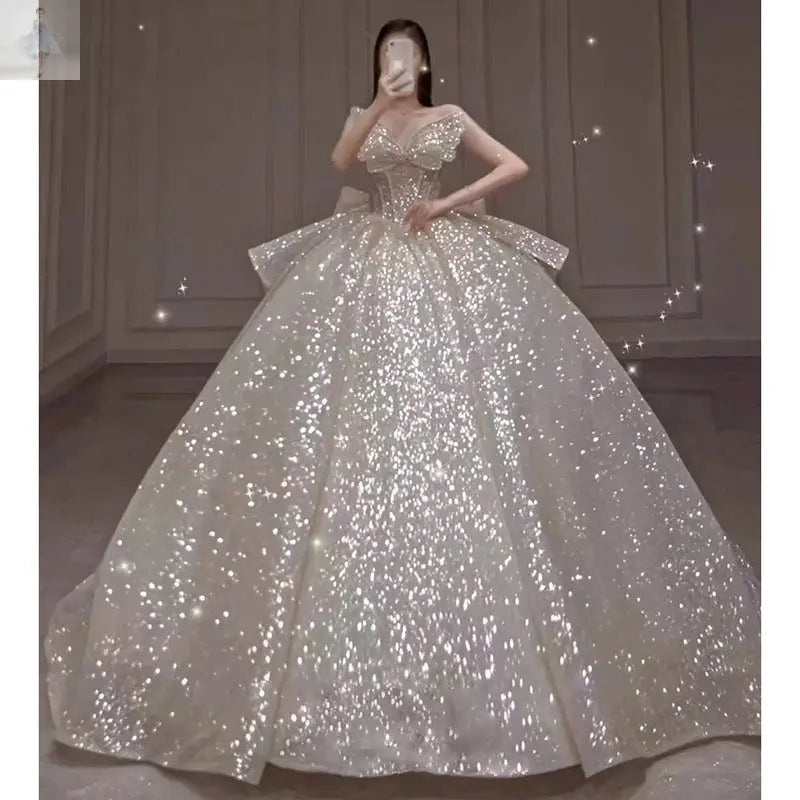 One-shoulder High-quality Long Trailing Heavy Industry Retro Wedding Dress  One-shoulder High-quality Long Trailing Heavy Industry Retro Wedding Dress One-shoulder High-quality Long Trailing Heavy Industry Retro Wedding Dress One-shoulder High-quality Long Trailing Heavy Industry Retro Wedding Dress