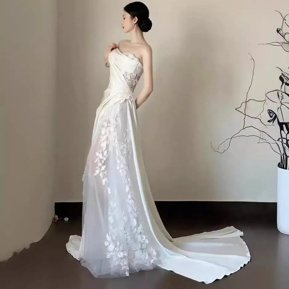 Satin Lace Wedding Veil Tube Top Fishtail Wedding Dress  Satin Lace Wedding Veil Tube Top Fishtail Wedding Dress Satin Lace Wedding Veil Tube Top Fishtail Wedding Dress