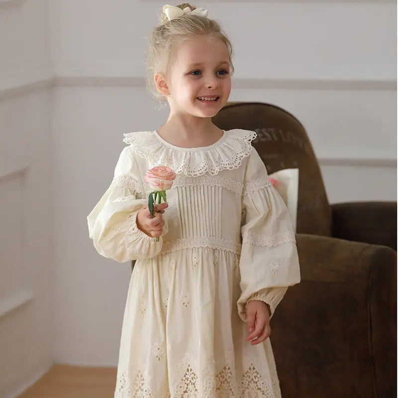 Spring and Autumn Solid Color Long-sleeved Dress with Lace Collar for 