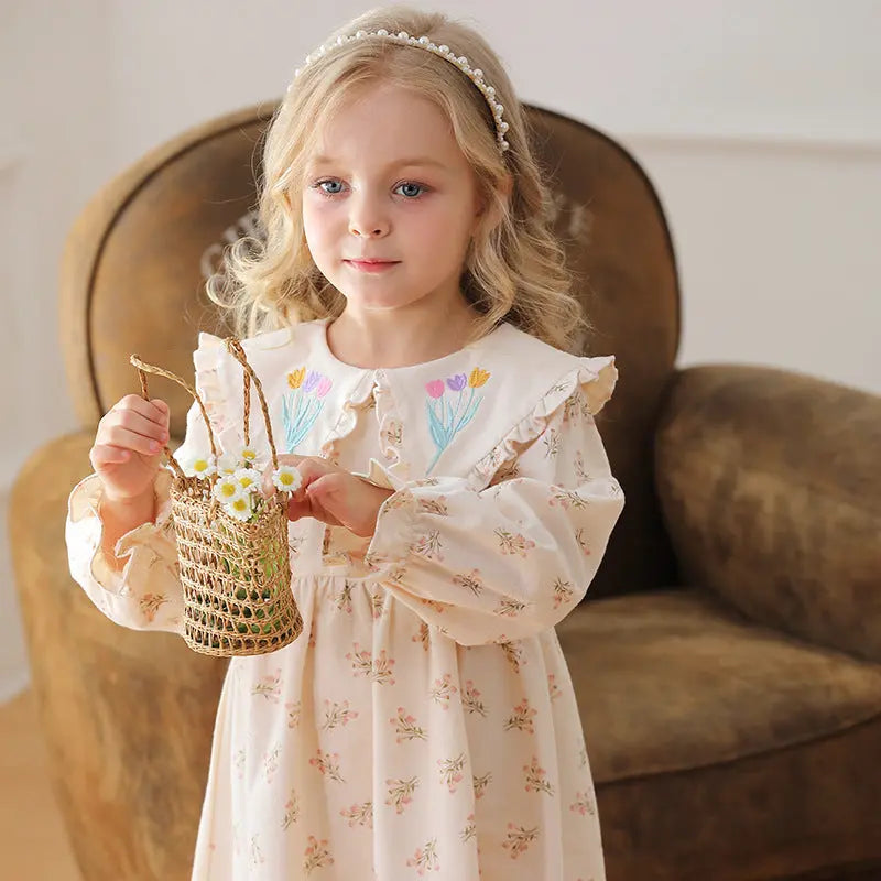 Spring and Autumn Flowers Pattern Long-sleeved Dress for Stylish Girls 